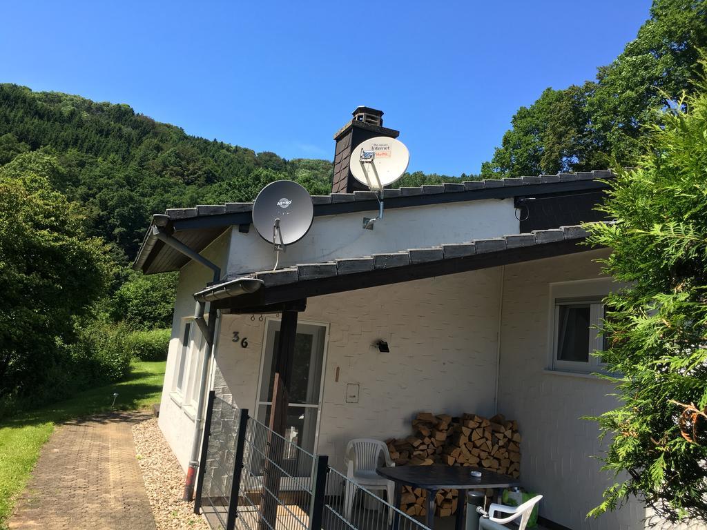 Ferienhaus Stausee Bitburg Villa Biersdorf Exterior foto